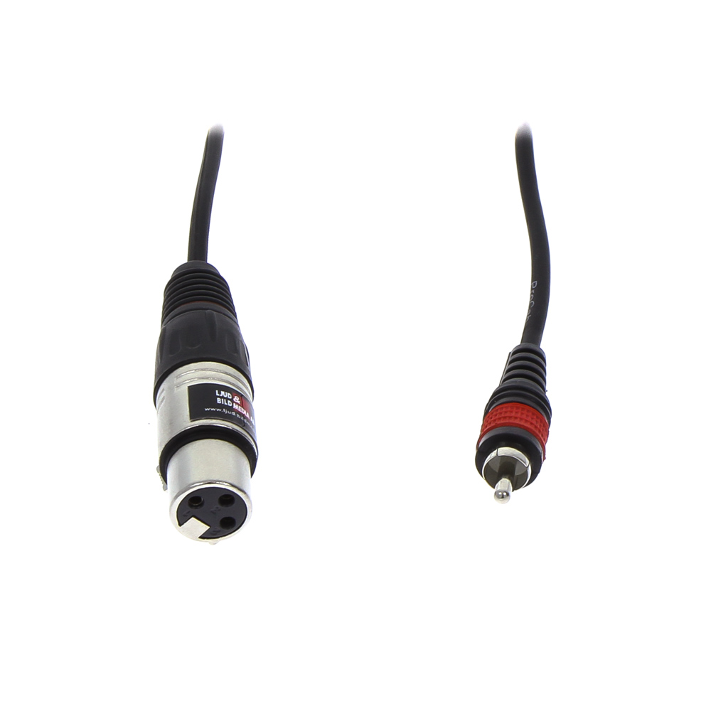 XLR 3-Pin Female > RCA Male