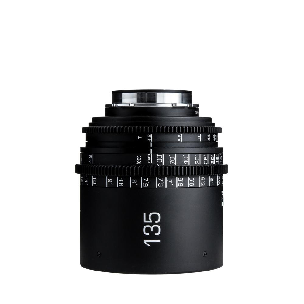 Lomo Prime 135mm by GLO T4.2 CF1.5m ø95 Feet Scale