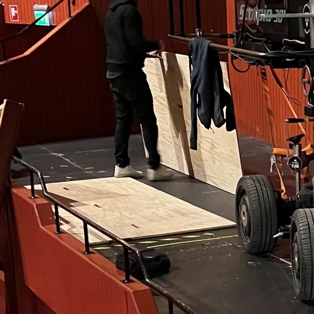 Secondary picture of Plywood Sheet with Carrying Handle 120x250cm