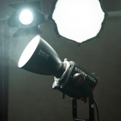 Aputure STORM 700x image 2